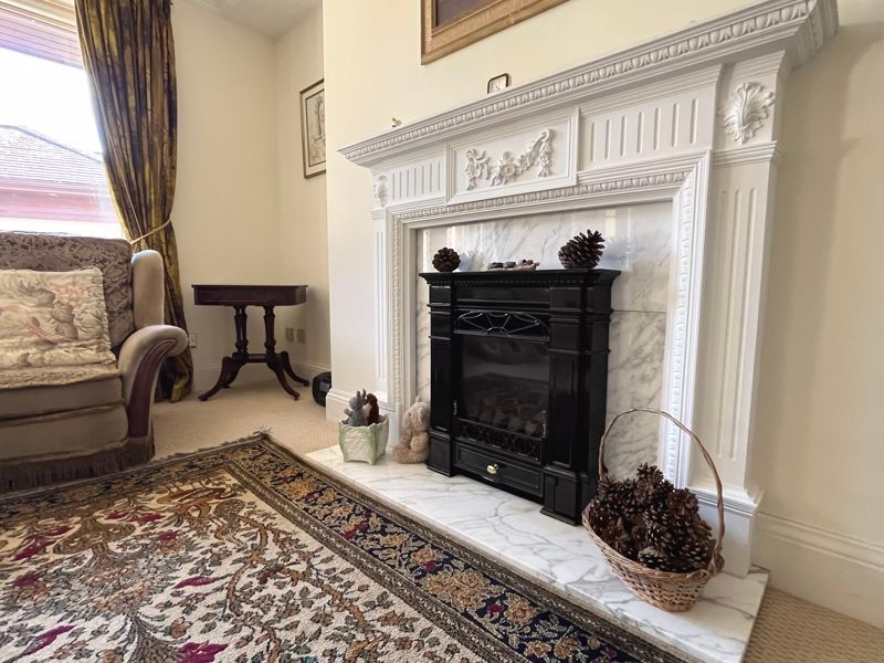 Property photo 3 of 17 Photo 13