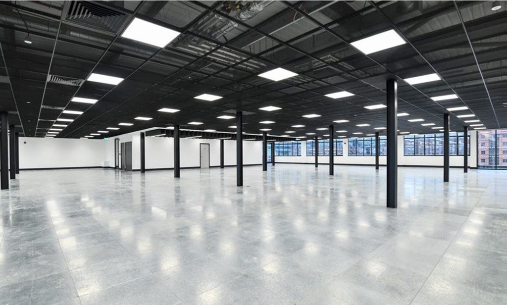 Property photo 2 of 5 Photo 4