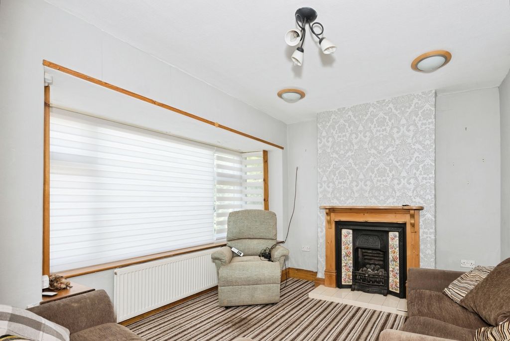 Property photo 2 of 18 Pbox-Img.Jpg