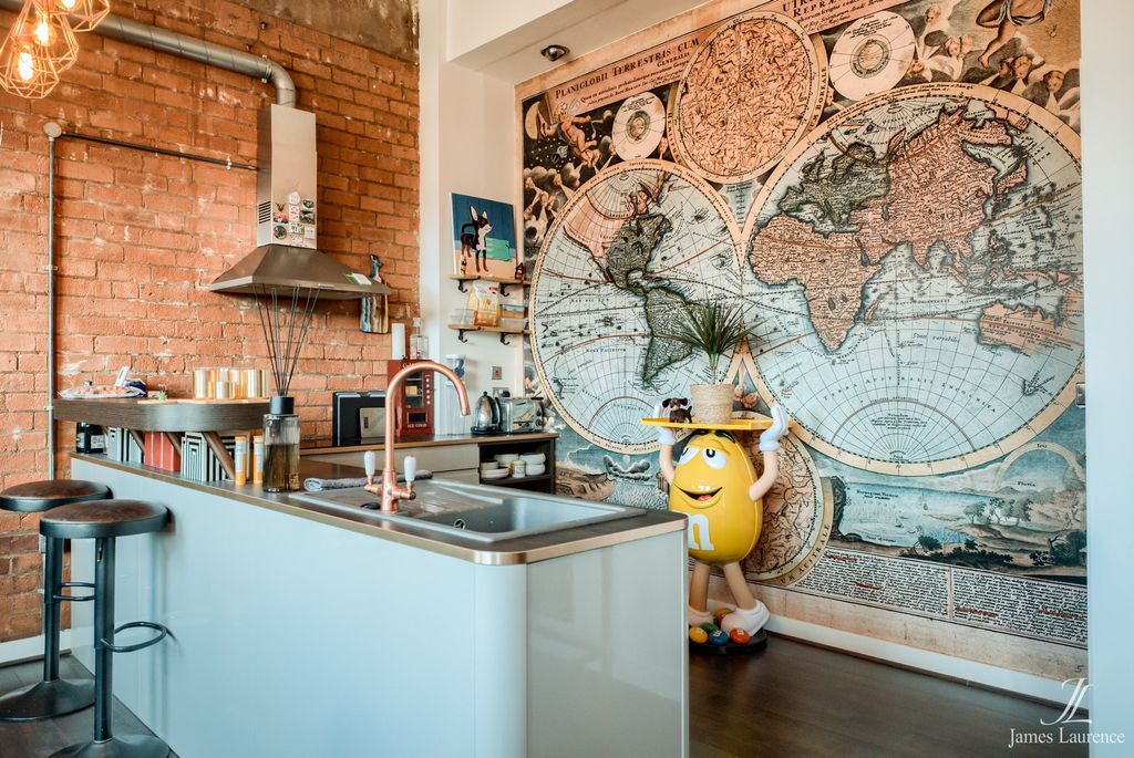 Property photo 3 of 11