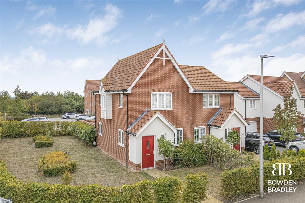Property photo 1 of 17 Externals