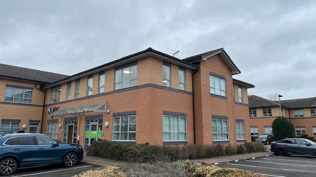 Property photo 1 of 8