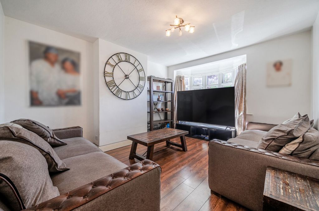 Property photo 2 of 16 1526090-3-6Abfd73...