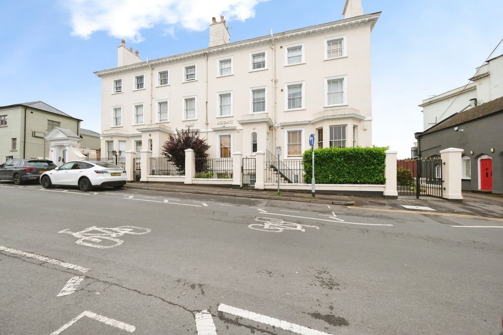 Property photo 1 of 14 Pbox-Img.Jpg