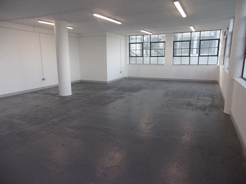 Property photo 2 of 7 Photo 2