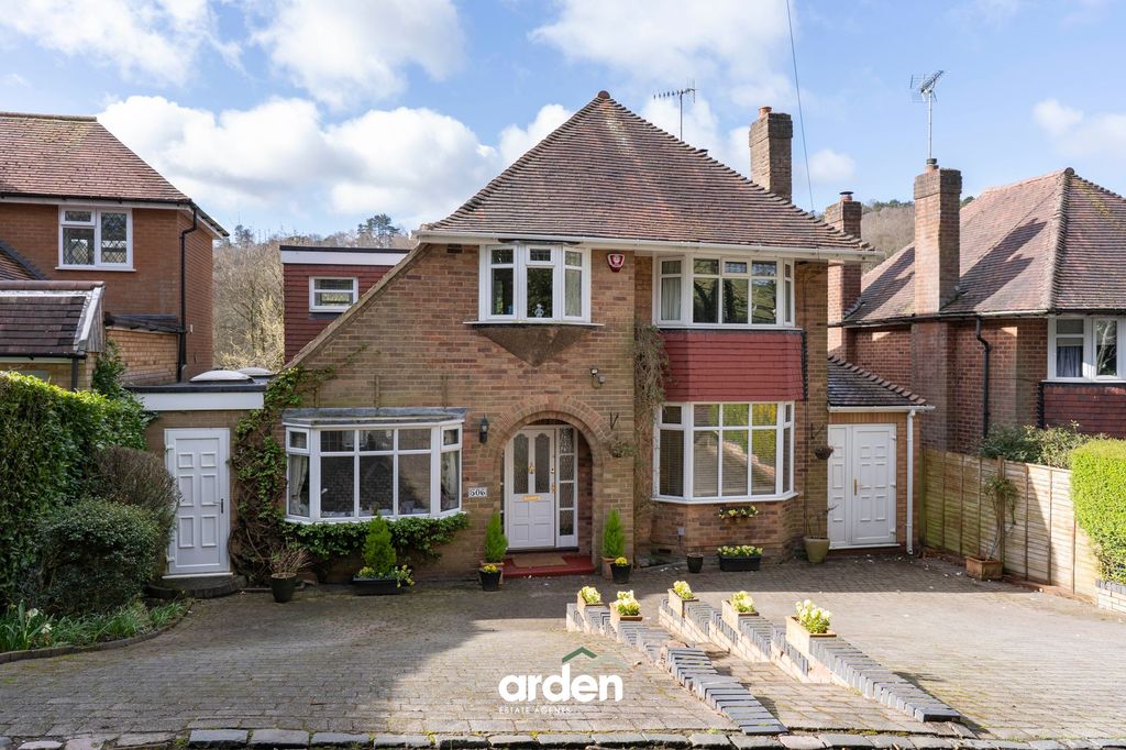 Property photo 1 of 25