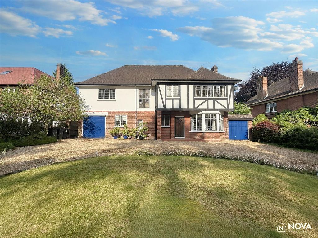 Property photo 1 of 37 Img_95599.Jpg
