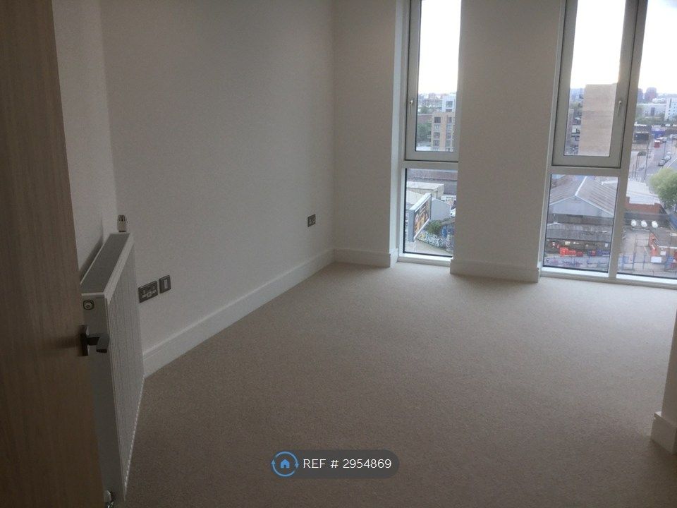 Property photo 3 of 5