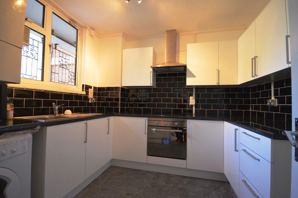 Property photo 2 of 6 Gallery