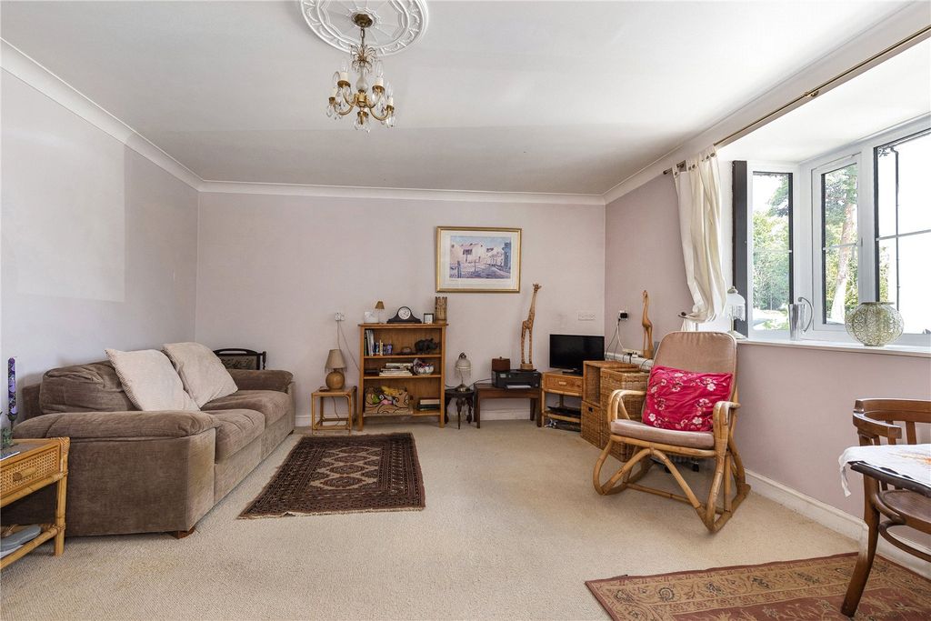 Property photo 2 of 13 Picture No. 05