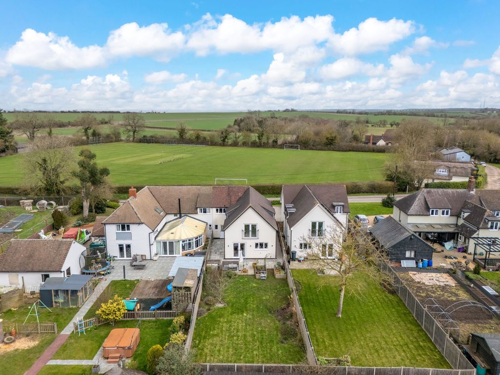 Property photo 1 of 25