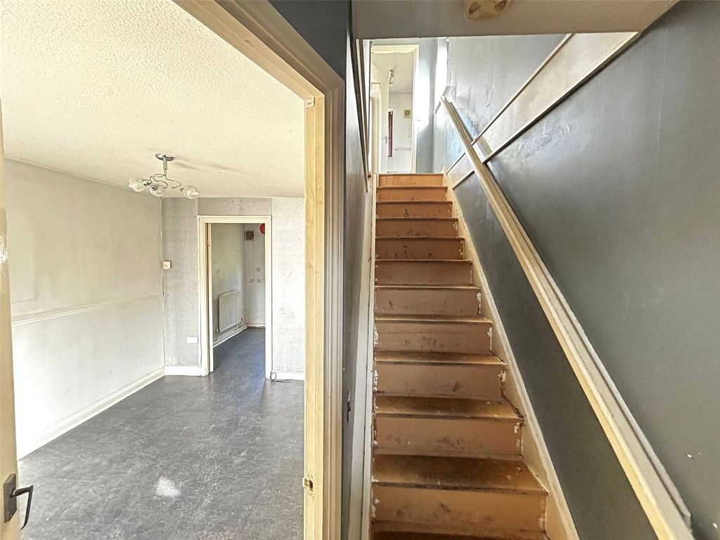 Property photo 2 of 11 Picture No. 03