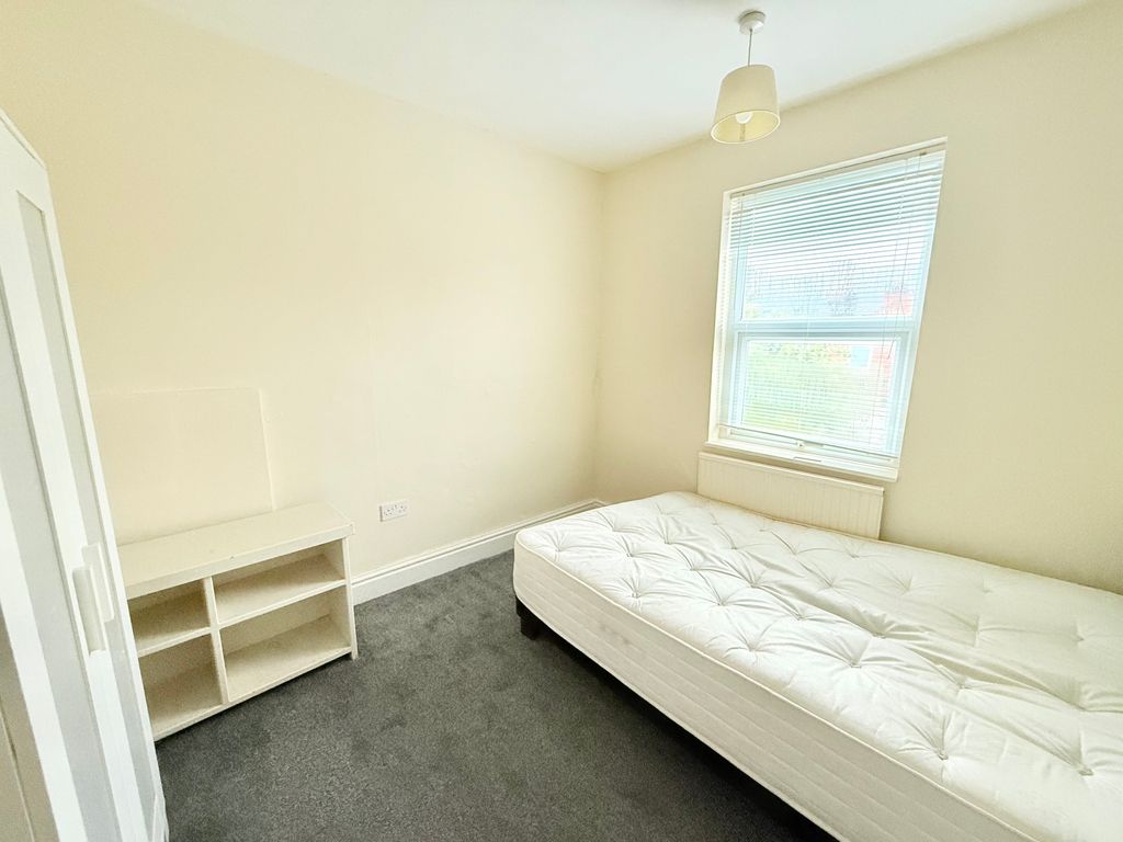 Property photo 2 of 4 Image