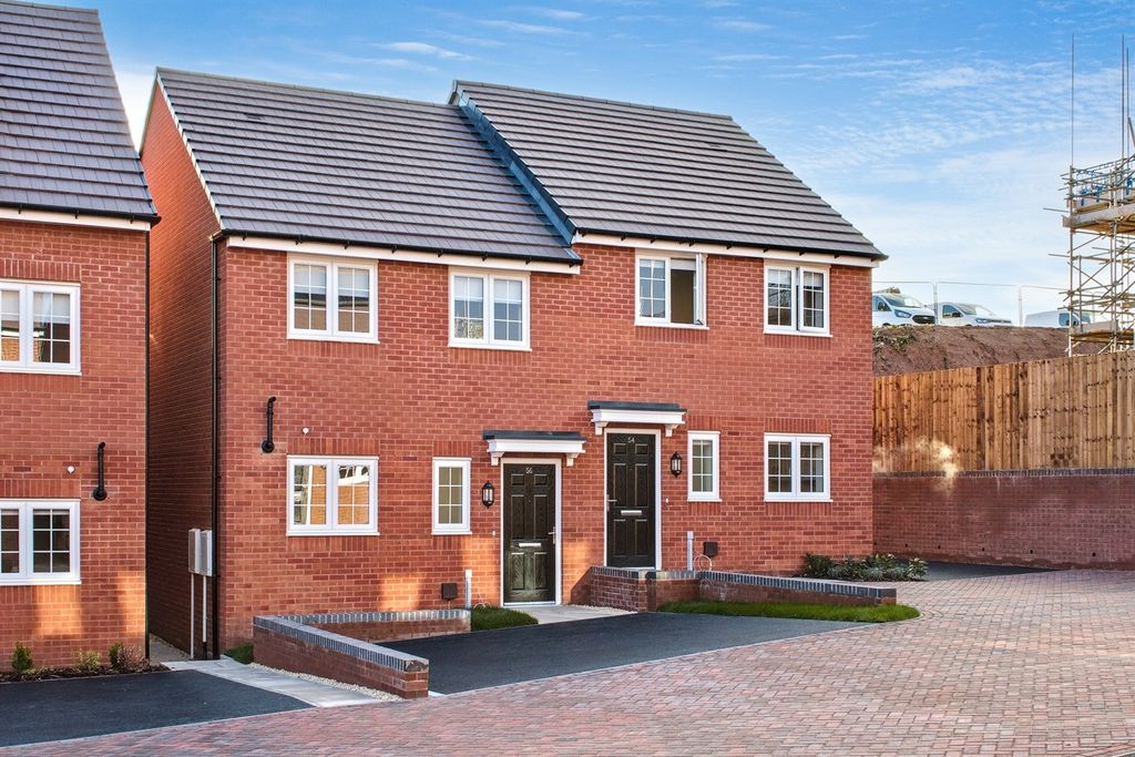 Property photo 1 of 9 (Main)