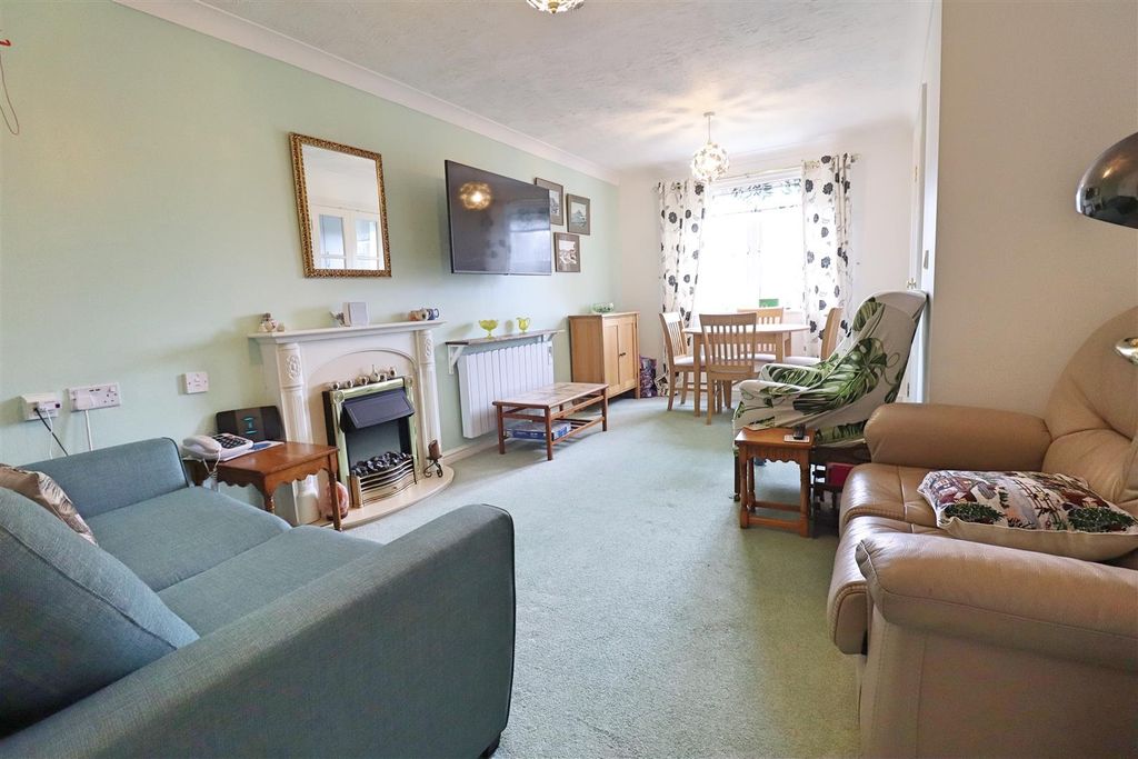 Property photo 2 of 12 Img_3416.Jpg