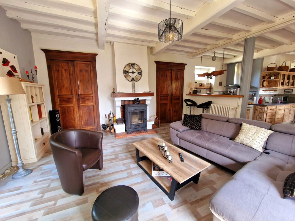 Property photo 3 of 15
