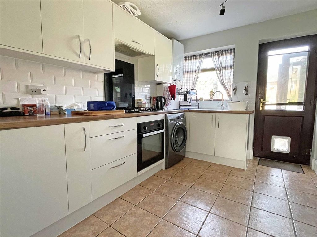 Property photo 3 of 21 K1.Jpg