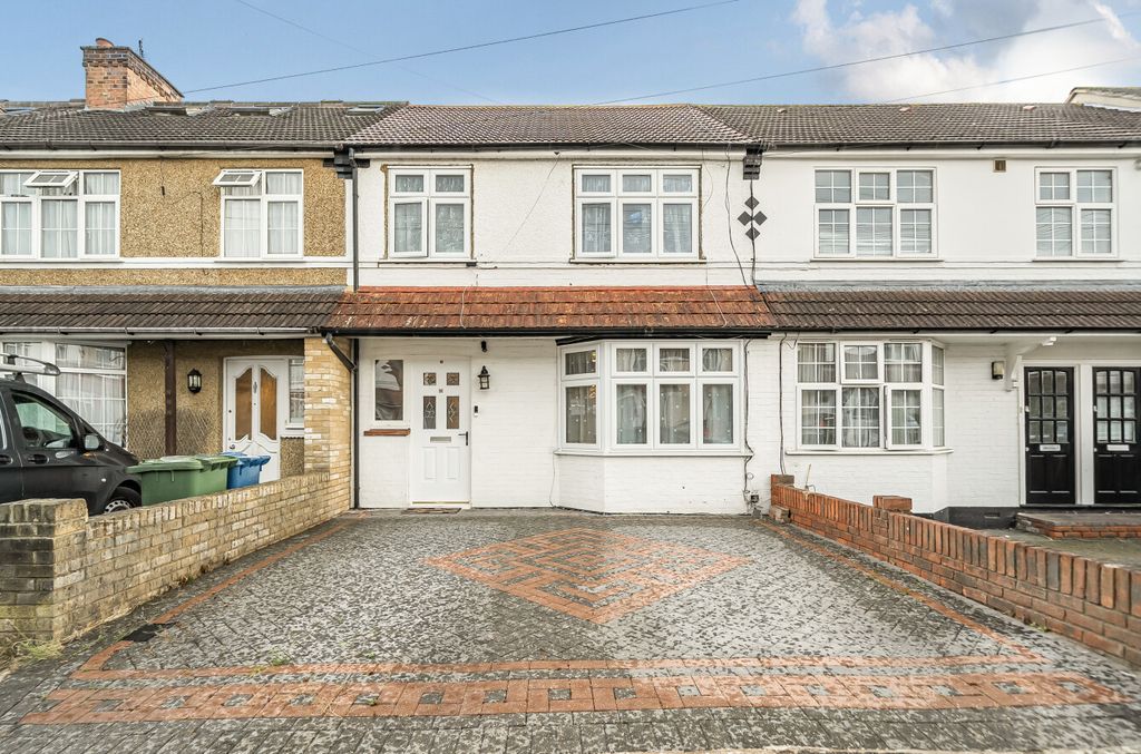 Property photo 1 of 20 1328528-20-687Fcb...