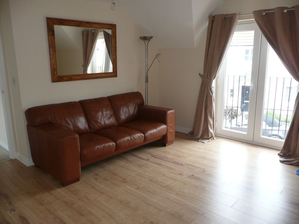 Property photo 2 of 5