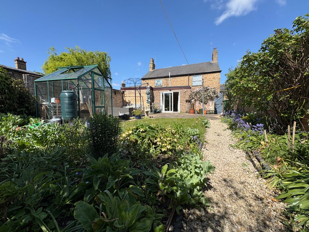 Property photo 3 of 21 Img_9133