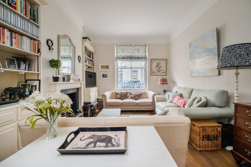 Property photo 1 of 13