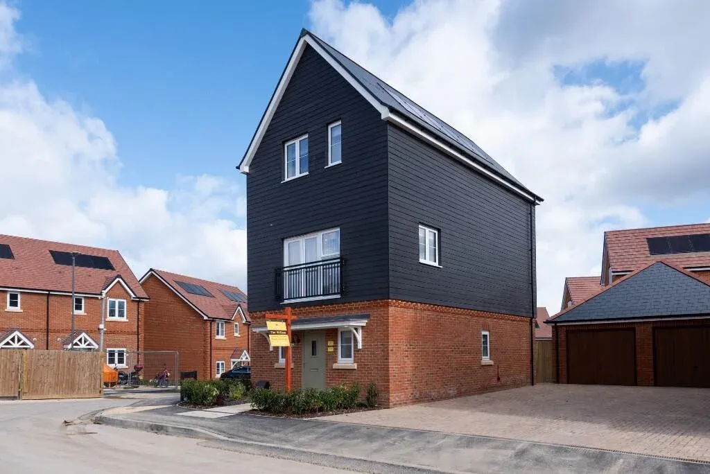 Property photo 2 of 16