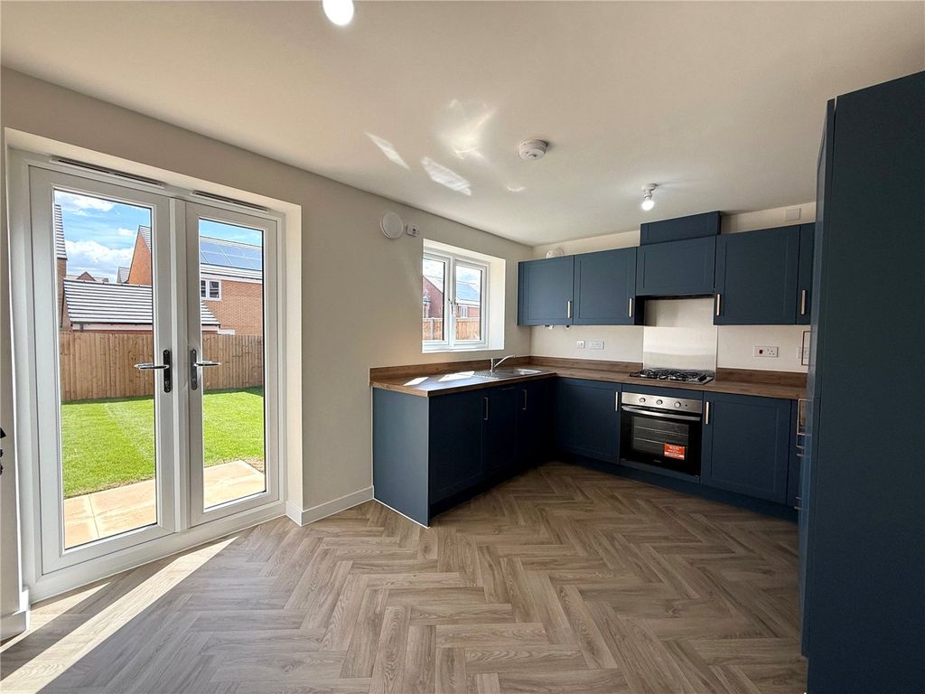 Property photo 2 of 10 Picture No. 05