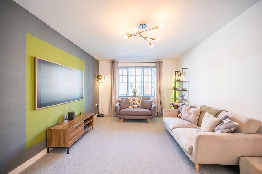 Additional image 6 of 5 bed detached house for saleHodgson Avenue, Leiston IP16