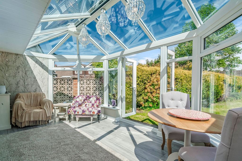 Additional image 18 of 3 bed detached bungalow for saleVicarsfields Road, Leyland PR25