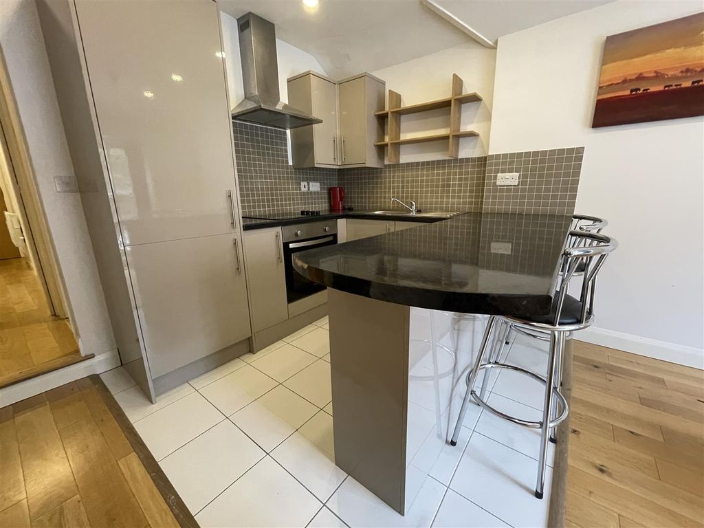 Property photo 3 of 9 Img_2166.Jpg