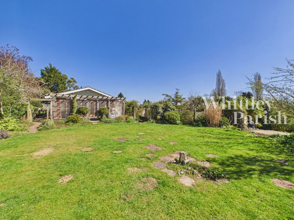 Property photo 3 of 33