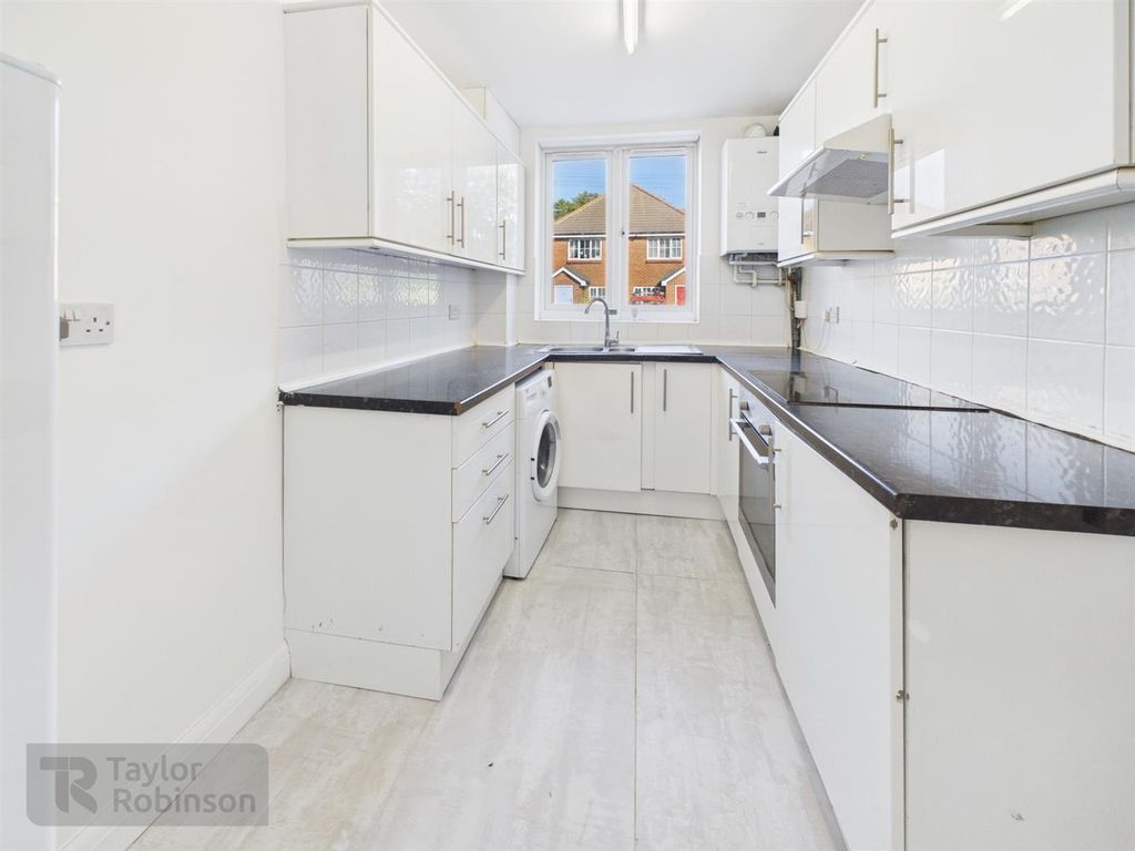 Property photo 2 of 6 Cam02600G0-Pr0867-Still004.Jpg