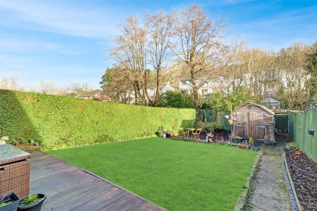 Property photo 2 of 14 Picture No. 13