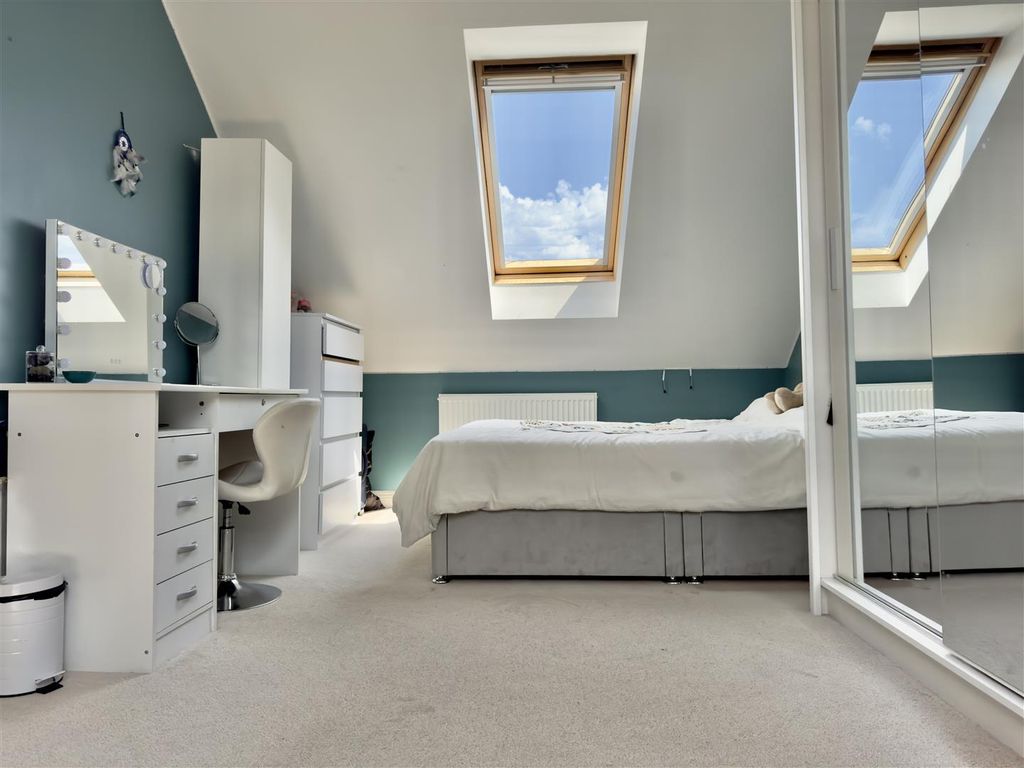Additional image 17 of 4 bed end terrace house for saleLiskey Hill Crescent, Perranporth TR6
