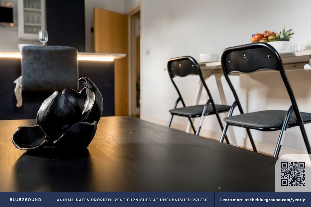 Property photo 3 of 98 Dining Area