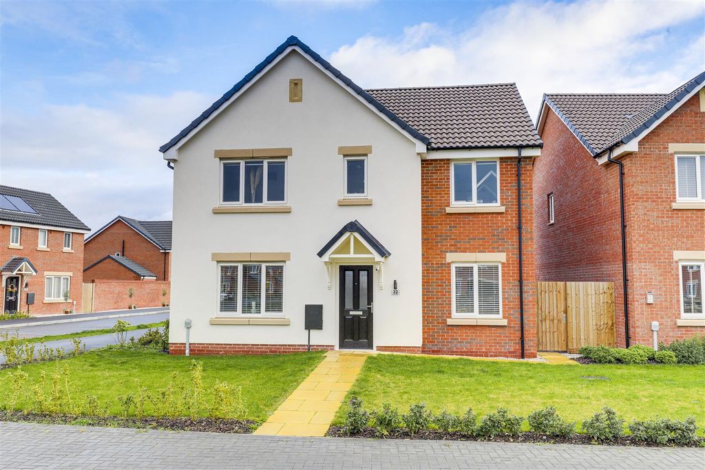 Property photo 1 of 26 1004.Jpg