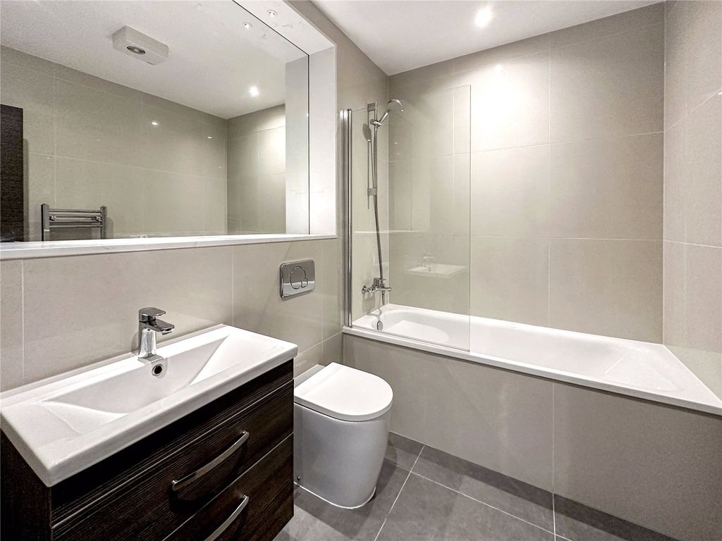 Property photo 2 of 12 Photo 9