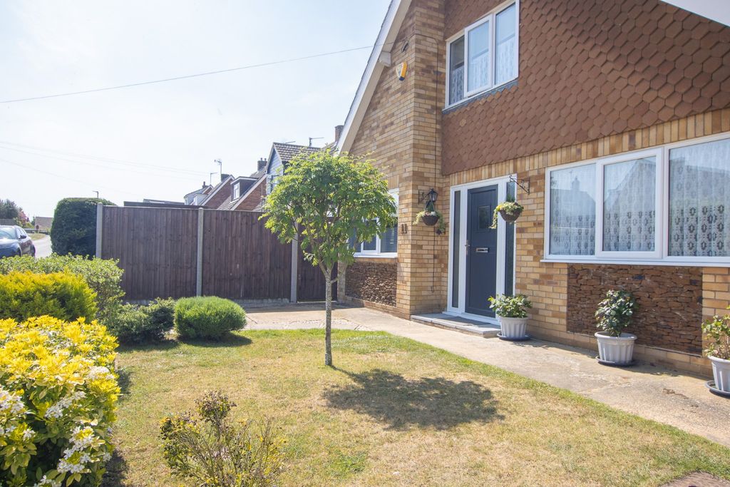 Property photo 1 of 30 3527630