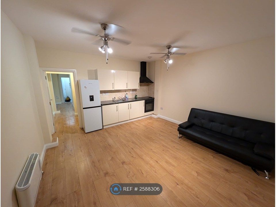 Property photo 2 of 5