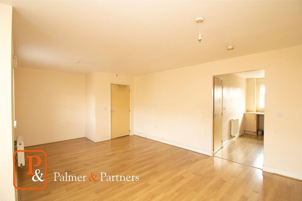 Property photo 2 of 11 Picture No. 04