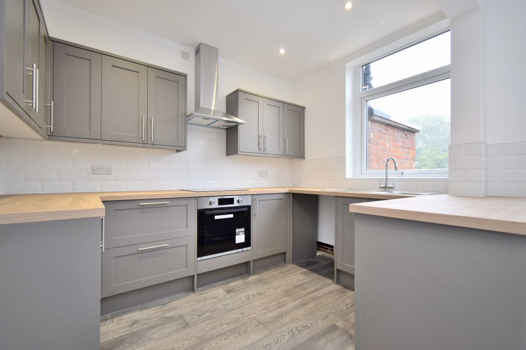 Property photo 3 of 11 Gallery