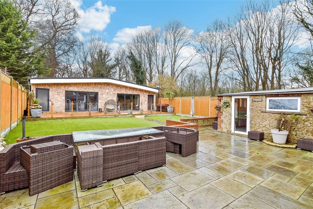 Property photo 1 of 16 Rear Garden