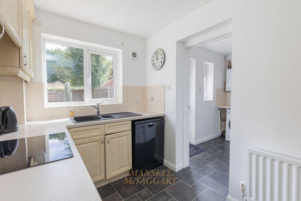 Property photo 3 of 21