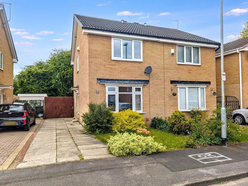 Property photo 1 of 8