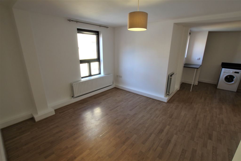 Property photo 3 of 8 Living Room