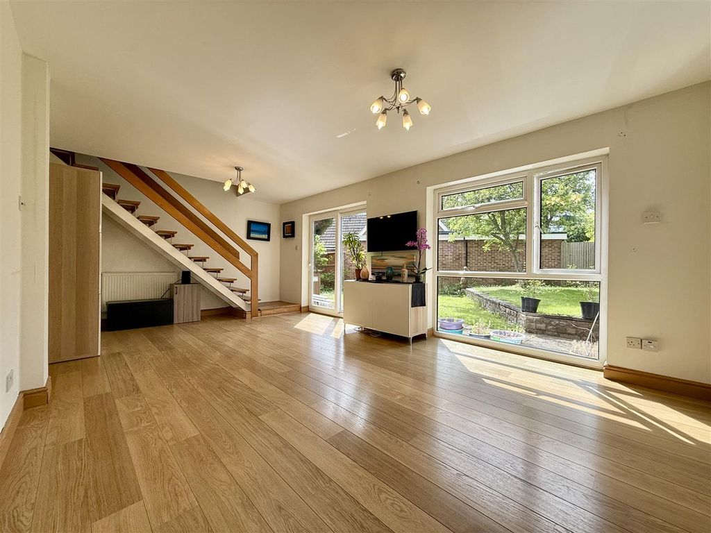 Property photo 3 of 25 3