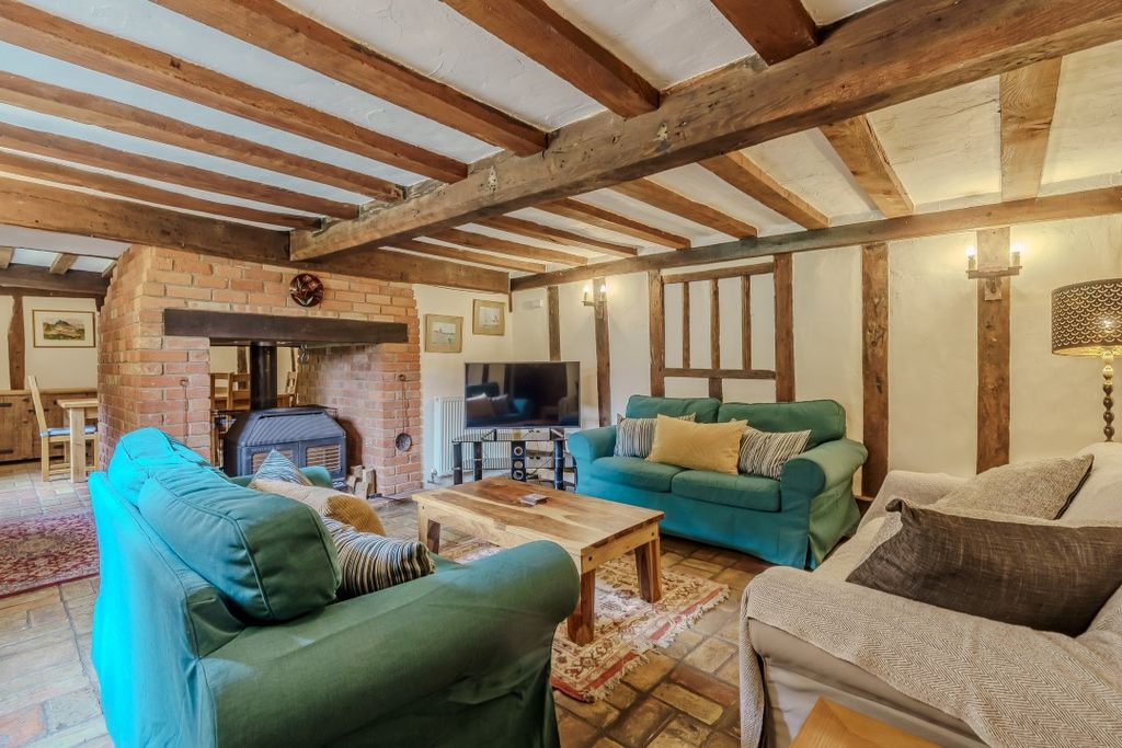 Property photo 3 of 32