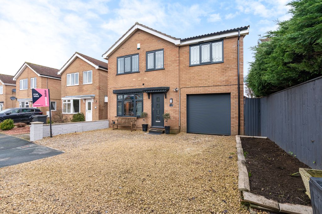 Property photo 1 of 23 Corncroftnew4