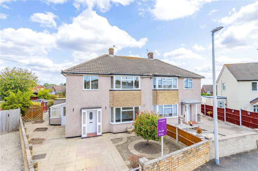 Property photo 2 of 42 Picture No. 44