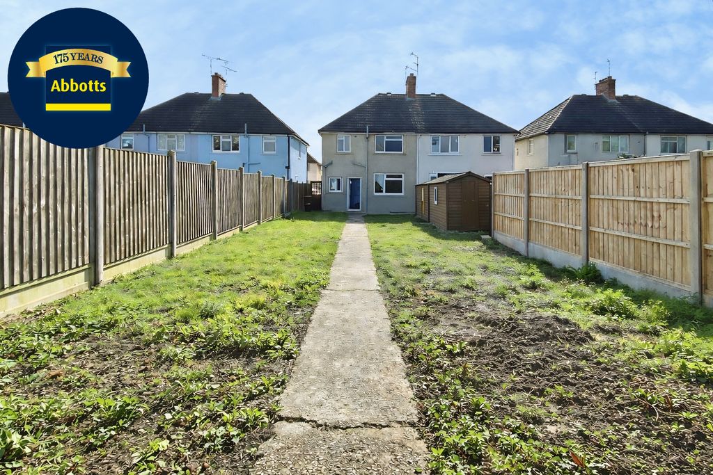 Property photo 2 of 12